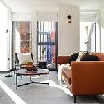 The Brewers Rooms Contemporary Aparthotel